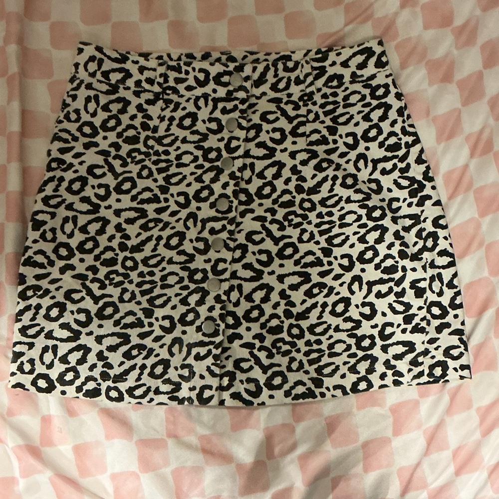 Source Unknown Monochrome Leopard Print Mini Skirt